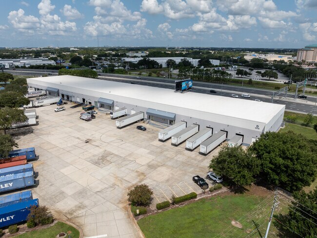 Plus de détails pour 1075 Gills Dr, Orlando, FL - Industriel à louer