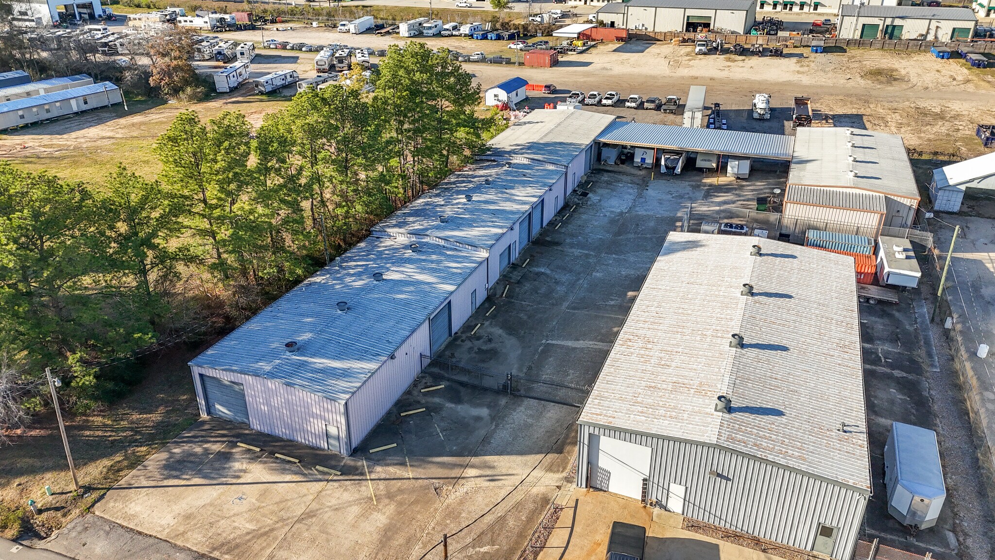 512 Bryant Rd, Conroe, TX for lease Primary Photo- Image 1 of 20