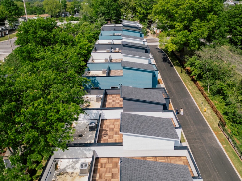 620 Rocky Knob Ct, Raleigh, NC for sale - Building Photo - Image 3 of 23