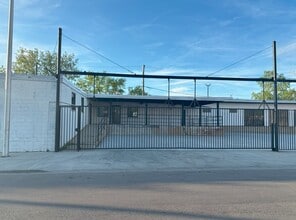 2048 W Hubbard St, Chicago, IL for lease Building Photo- Image 2 of 12