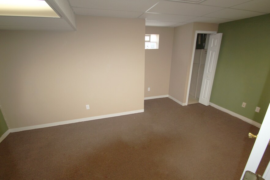 150 E Sprague Rd, Broadview Heights, OH for lease - Building Photo - Image 3 of 10