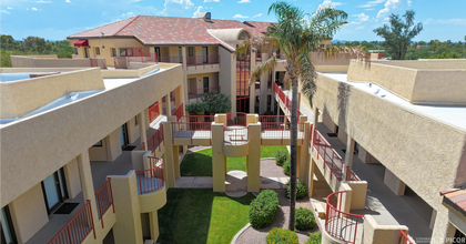 1661 N Swan Rd, Tucson, AZ for lease Interior Photo- Image 1 of 6