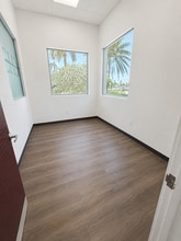 201 N Ocean Dr, Hollywood, FL for lease Interior Photo- Image 2 of 19