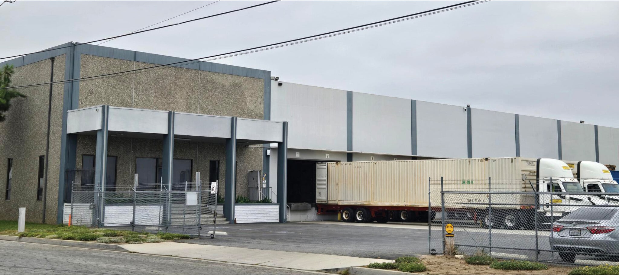 13930-14014 Gannet St, Santa Fe Springs, CA for lease Building Photo- Image 1 of 6
