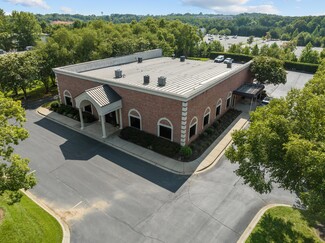 Plus de détails pour 147 Cedar Pointe Dr, Mooresville, NC - Flex à vendre