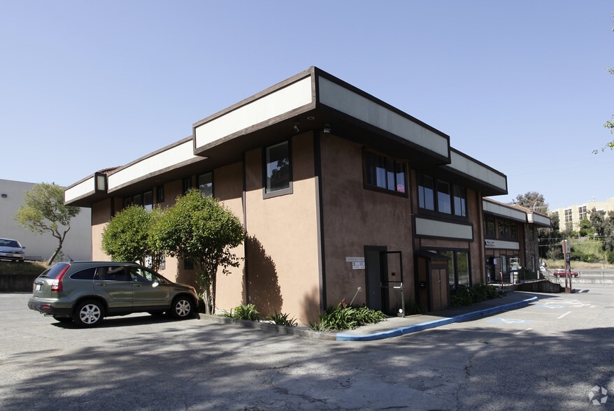 4136 Redwood Hwy, San Rafael, CA for sale - Building Photo - Image 2 of 10