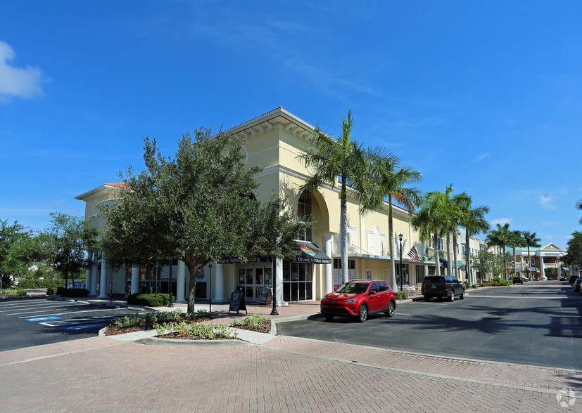 8126-8130 Lakewood Ranch Blvd, Lakewood Ranch, FL à louer - Photo du bâtiment - Image 1 de 12