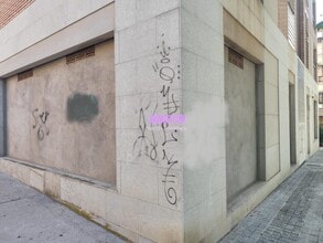 Commerce de détail dans Badalona, Barcelona à louer Photo intérieure- Image 1 de 5