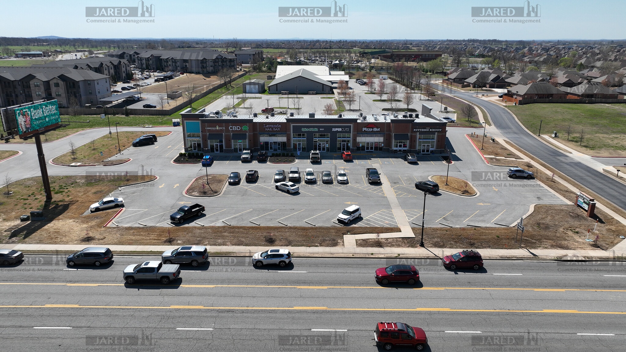 1001 SW Regional Airport Blvd, Bentonville, AR à louer Photo du bâtiment- Image 1 de 23