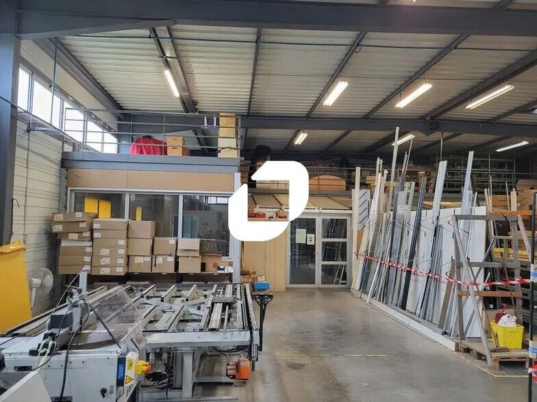 Local d'activités dans VILLENAVE-D'ORNON à vendre - Photo intérieure - Image 3 de 16