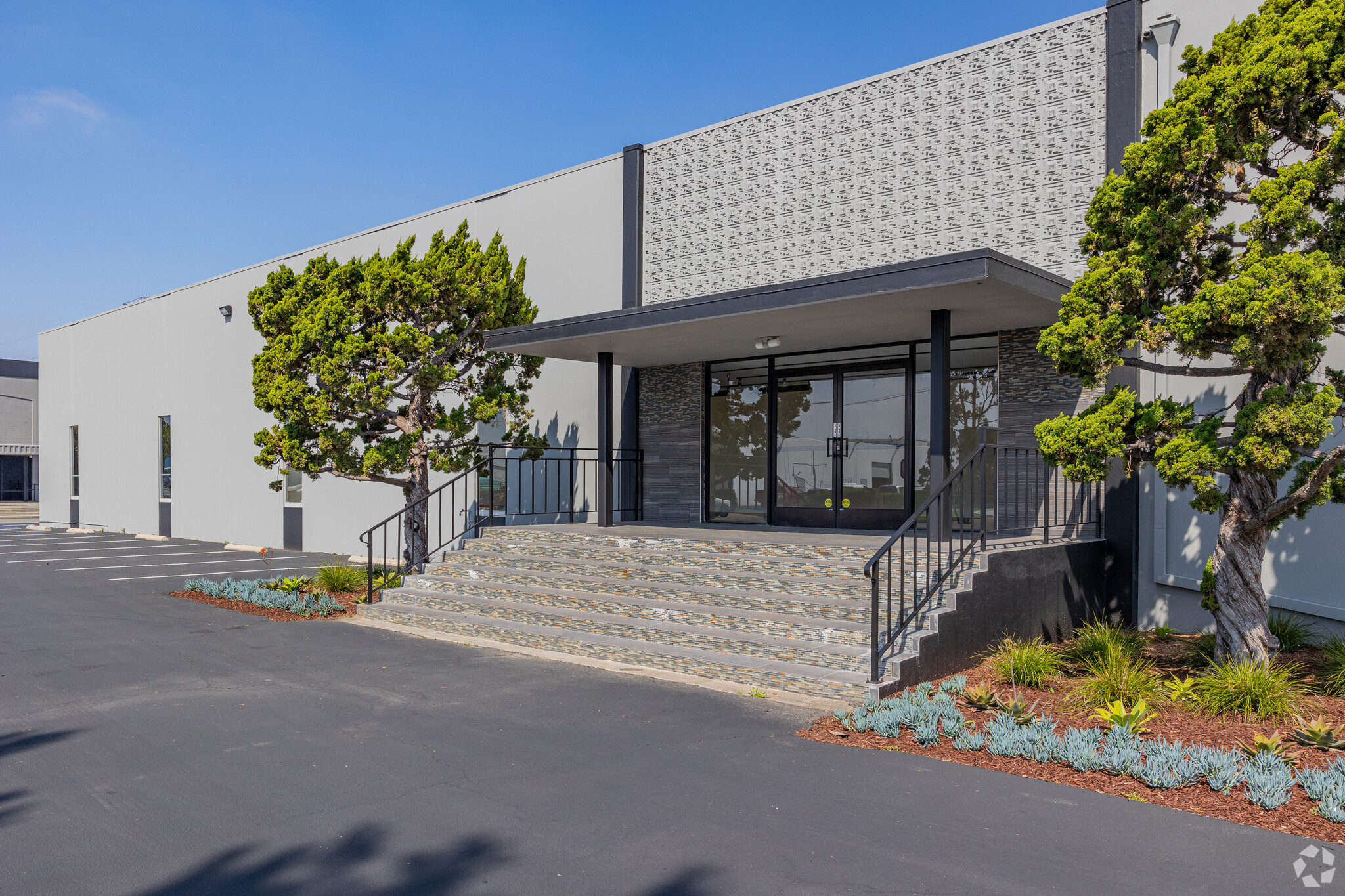 1543 S State College Blvd, Anaheim, CA for sale Building Photo- Image 1 of 1