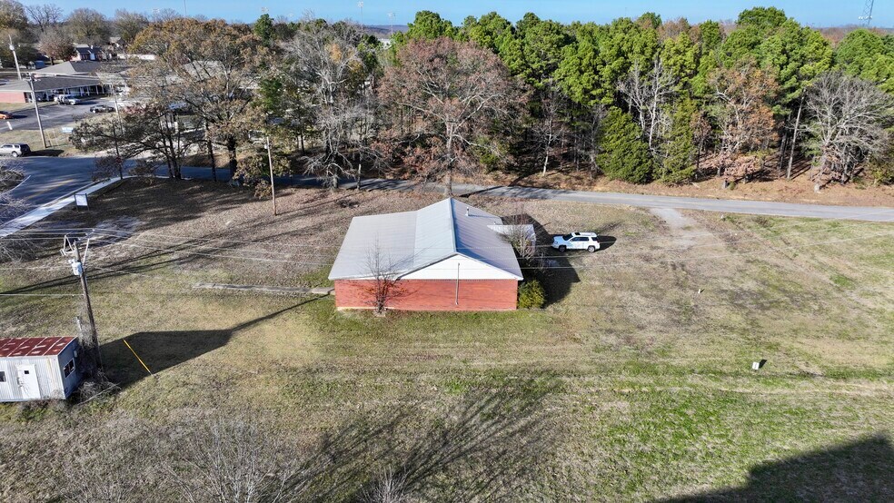 512 N Poplar St, Searcy, AR à vendre - Photo du bâtiment - Image 3 de 6