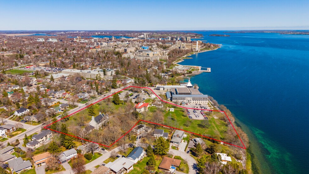 440 King St W, Kingston, ON à vendre - Photo du bâtiment - Image 2 de 26