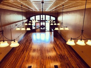 112 S Steele St, Sanford, NC for lease Interior Photo- Image 2 of 10