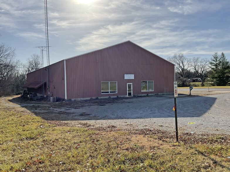 2910 State St, Chester, IL for sale - Primary Photo - Image 2 of 11