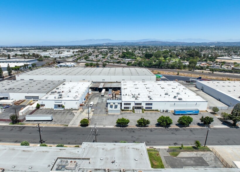 14233-14263 Gannet St, Ln, La Mirada, CA for lease - Primary Photo - Image 1 of 10