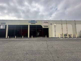 Plus de détails pour 12882 Pierce St, Pacoima, CA - Industriel à louer