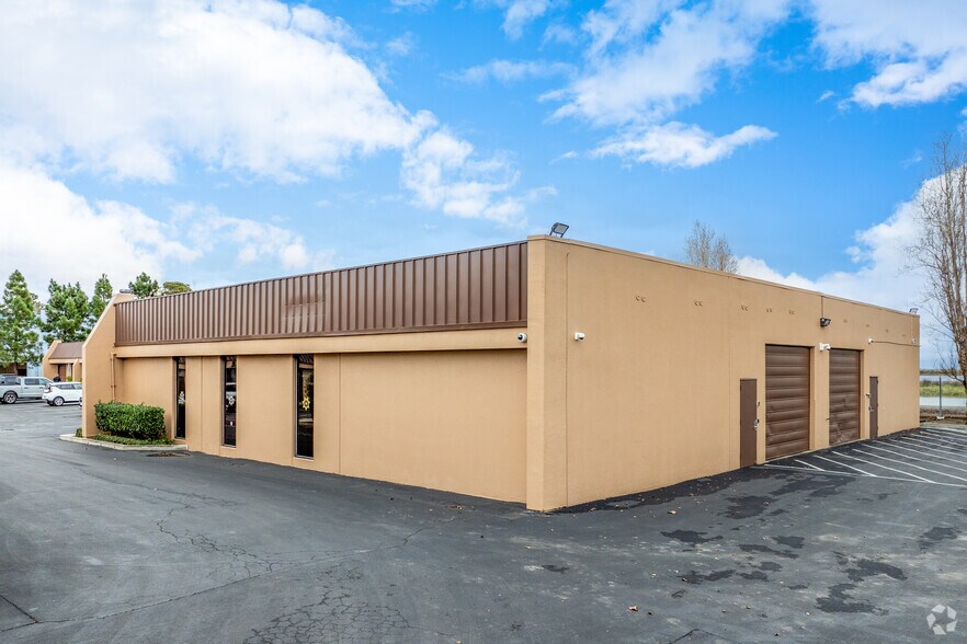 14731-14743 Catalina St, San Leandro, CA à louer - Photo du bâtiment - Image 2 de 4