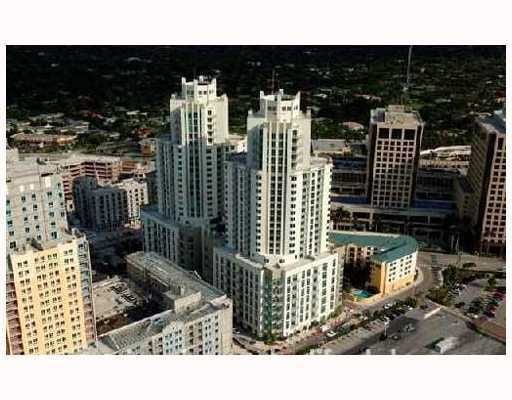 9059 SW 73rd Ct, Miami, FL for lease - Building Photo - Image 2 of 29