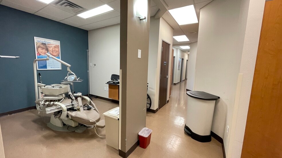 Westheimer, Houston, TX for lease - Interior Photo - Image 2 of 4