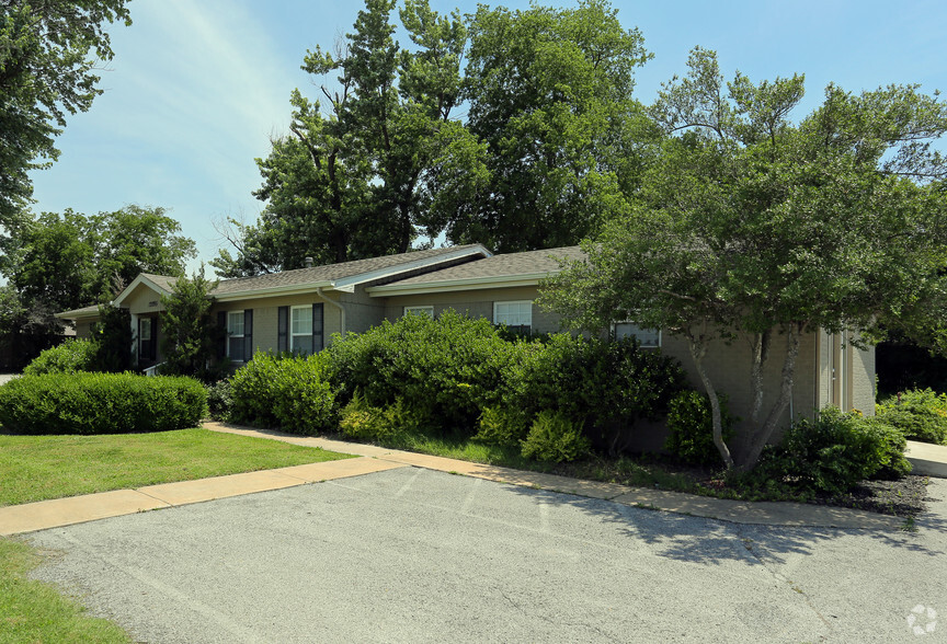 12095 S Elm St, Jenks, OK à vendre - Photo principale - Image 1 de 1