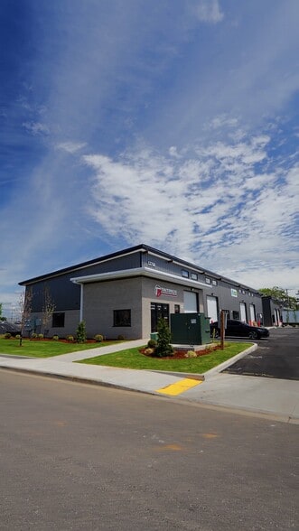 12607 NE 115th Ave, Vancouver, WA for lease - Commercial Listing Video - Image 2 of 16