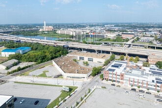 175 W Ostend St, Baltimore, MD - AERIAL  map view