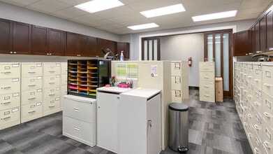 111 Broadway Blvd, Strathcona County, AB for lease Interior Photo- Image 2 of 11