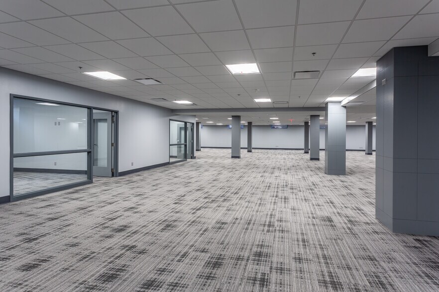 7300 Westown Pky, West Des Moines, IA à louer - Numérisation 3D de Matterport - Image 2 de 15