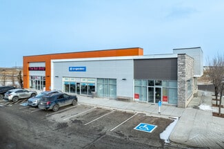 Plus de détails pour 255 East Hills Blvd SE, Rocky View No 44, AB - Commerce de détail à louer
