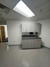 4000-4200 Medical Center Dr, Fayetteville, NY à louer Photo intérieure- Image 1 de 1