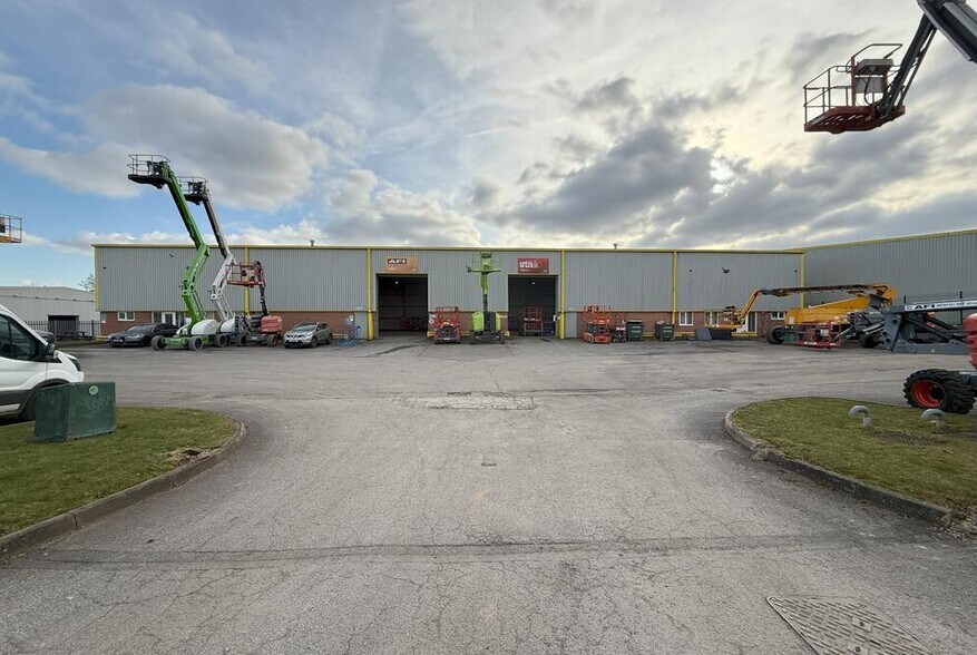 3 Freeston Dr, Nottingham à louer - Photo principale - Image 3 de 3