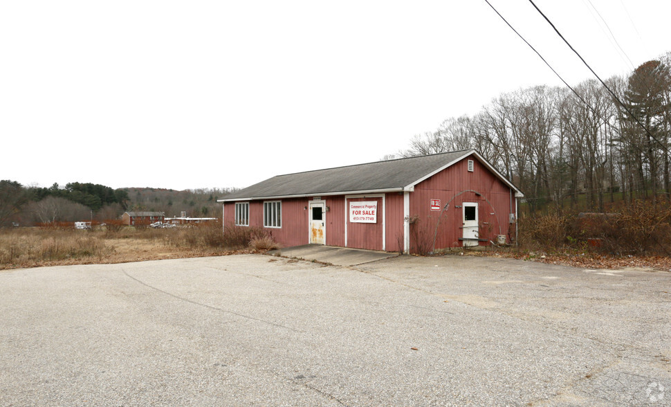 198 W Main St, West Brookfield, MA à vendre - Photo principale - Image 1 de 1