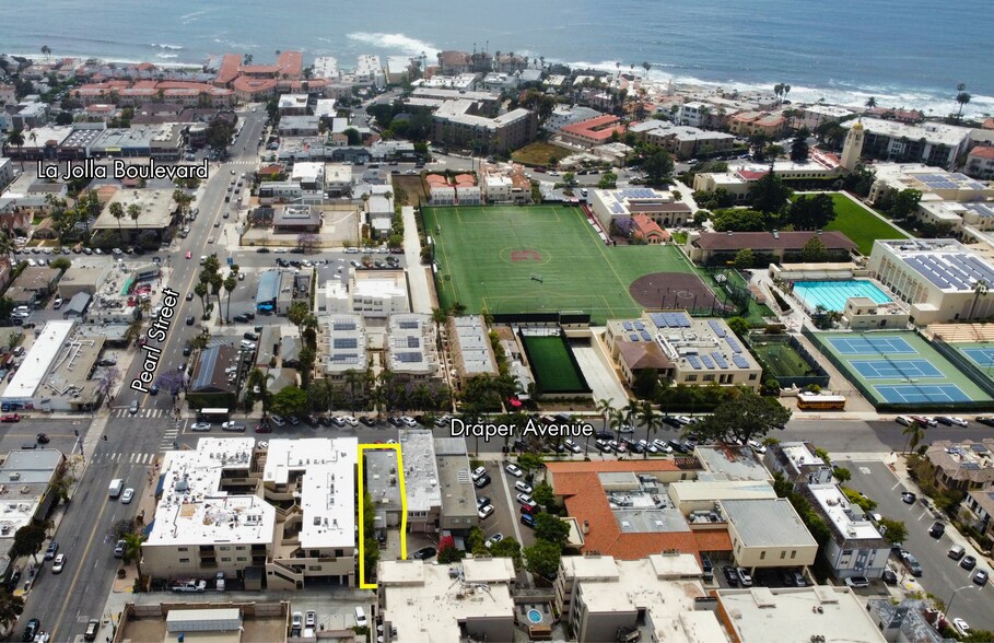 7527 Draper Ave, La Jolla, CA à louer - Photo du bâtiment - Image 3 de 9