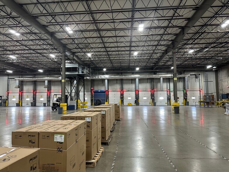 6250 Ridgewood Rd, Saint Cloud, MN à louer - Photo du bâtiment - Image 2 de 7