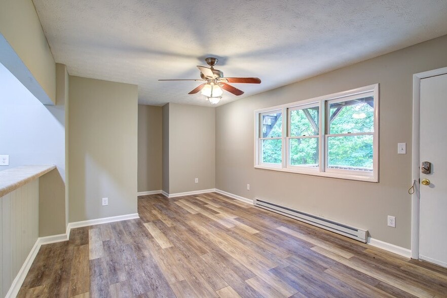 591 Margo Rd, Boone, NC for sale - Building Photo - Image 3 of 13