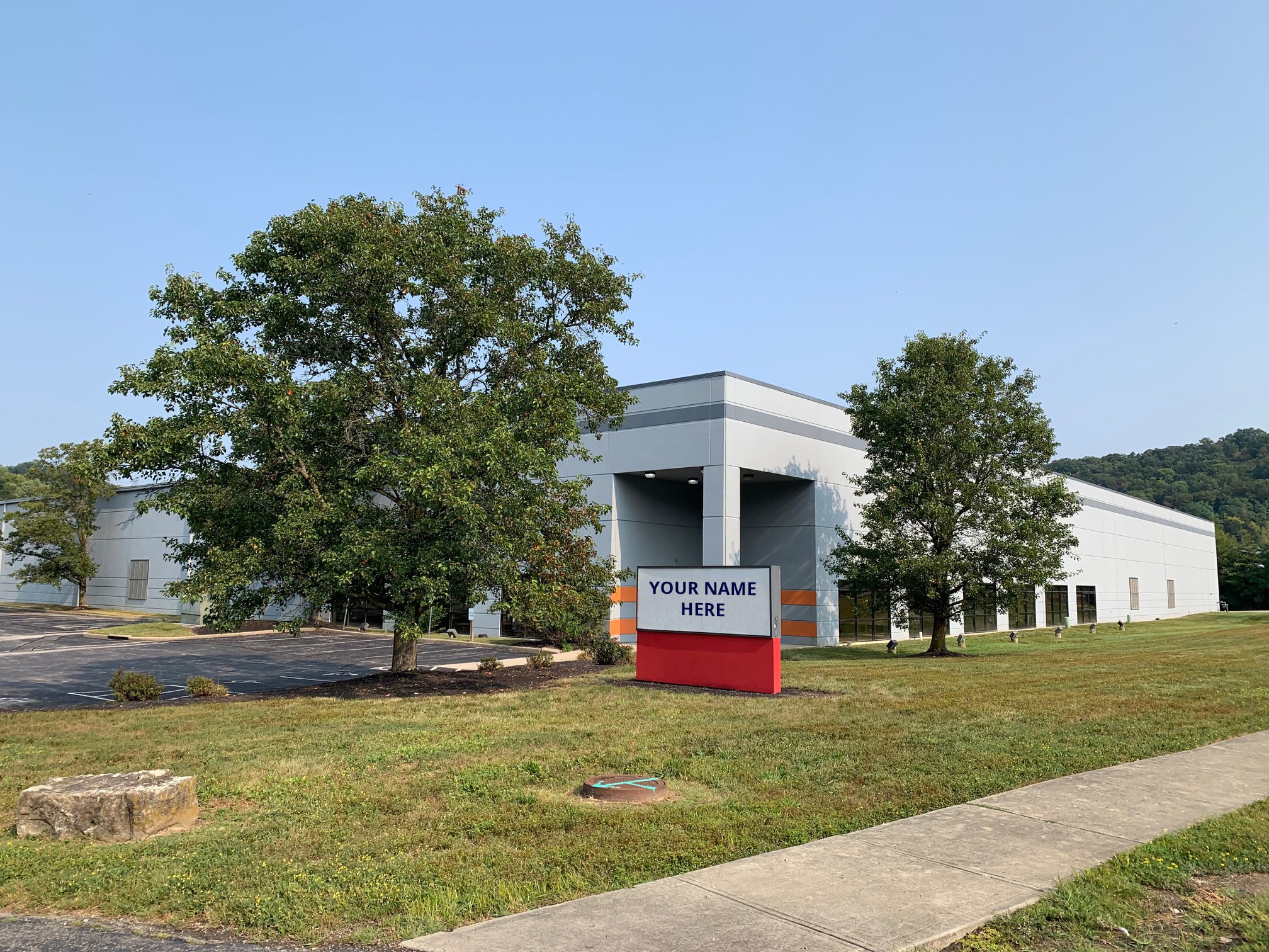 3780 Lake Park Dr, Covington, KY for lease Primary Photo- Image 1 of 5