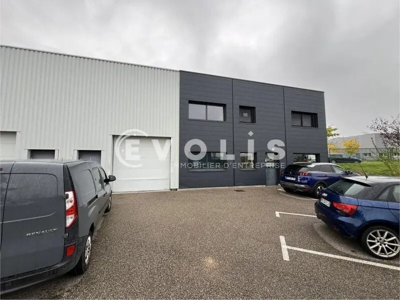 Flex in FLEURIEUX-SUR-L'ARBRESLE for sale Building Photo- Image 1 of 8