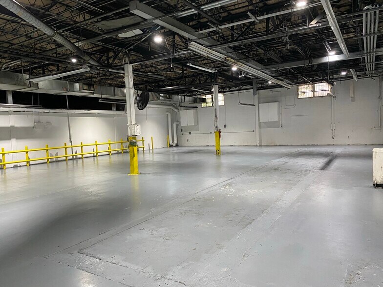 5400 Grays Ave, Philadelphia, PA à louer - Autre - Image 2 de 3