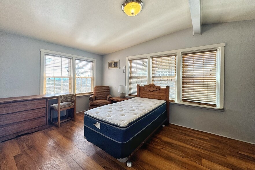 25 Vista Point Rd, Santa Fe, NM à vendre - Photo intérieure - Image 3 de 13