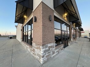 206 Claire Ave, Oak Grove, KY for lease Building Photo- Image 2 of 4