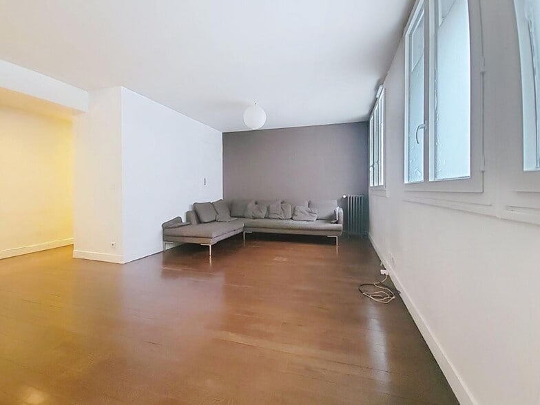 Immeuble residentiel dans Paris à vendre - Photo intérieure - Image 3 de 4