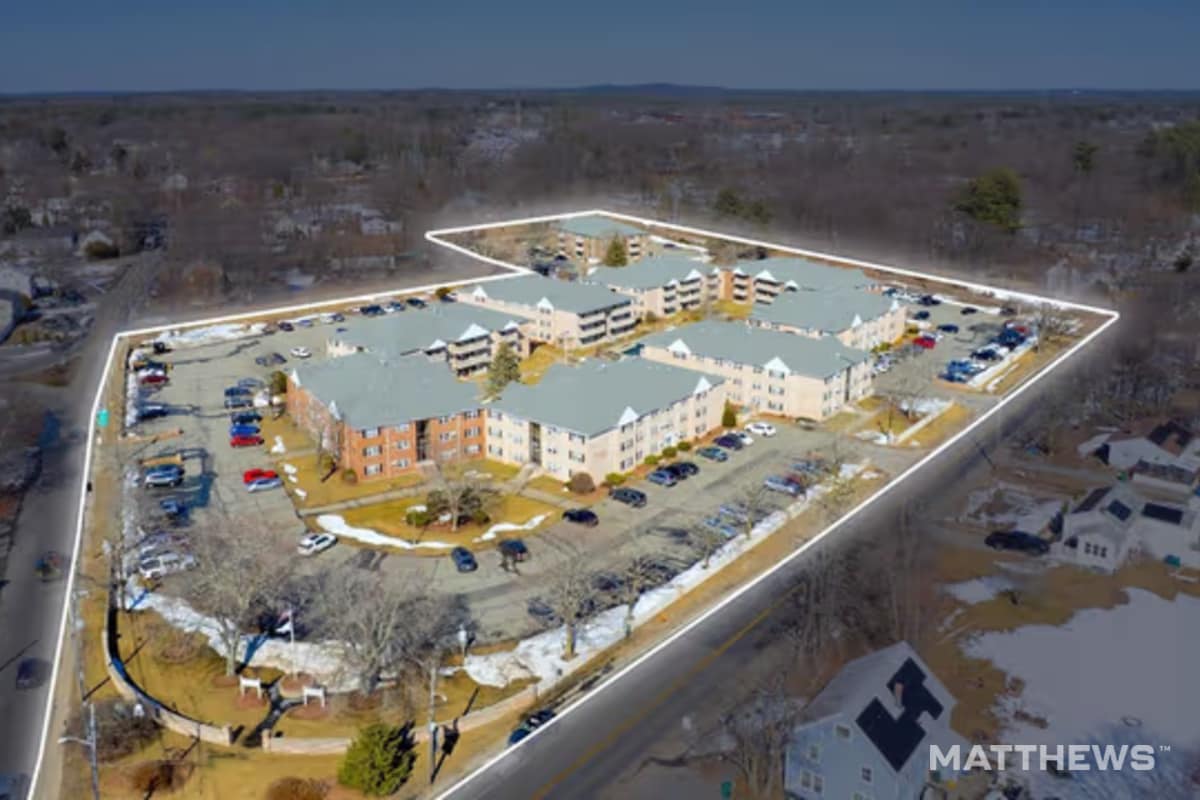 10 Parlmont Park, North Billerica, MA for sale Primary Photo- Image 1 of 6