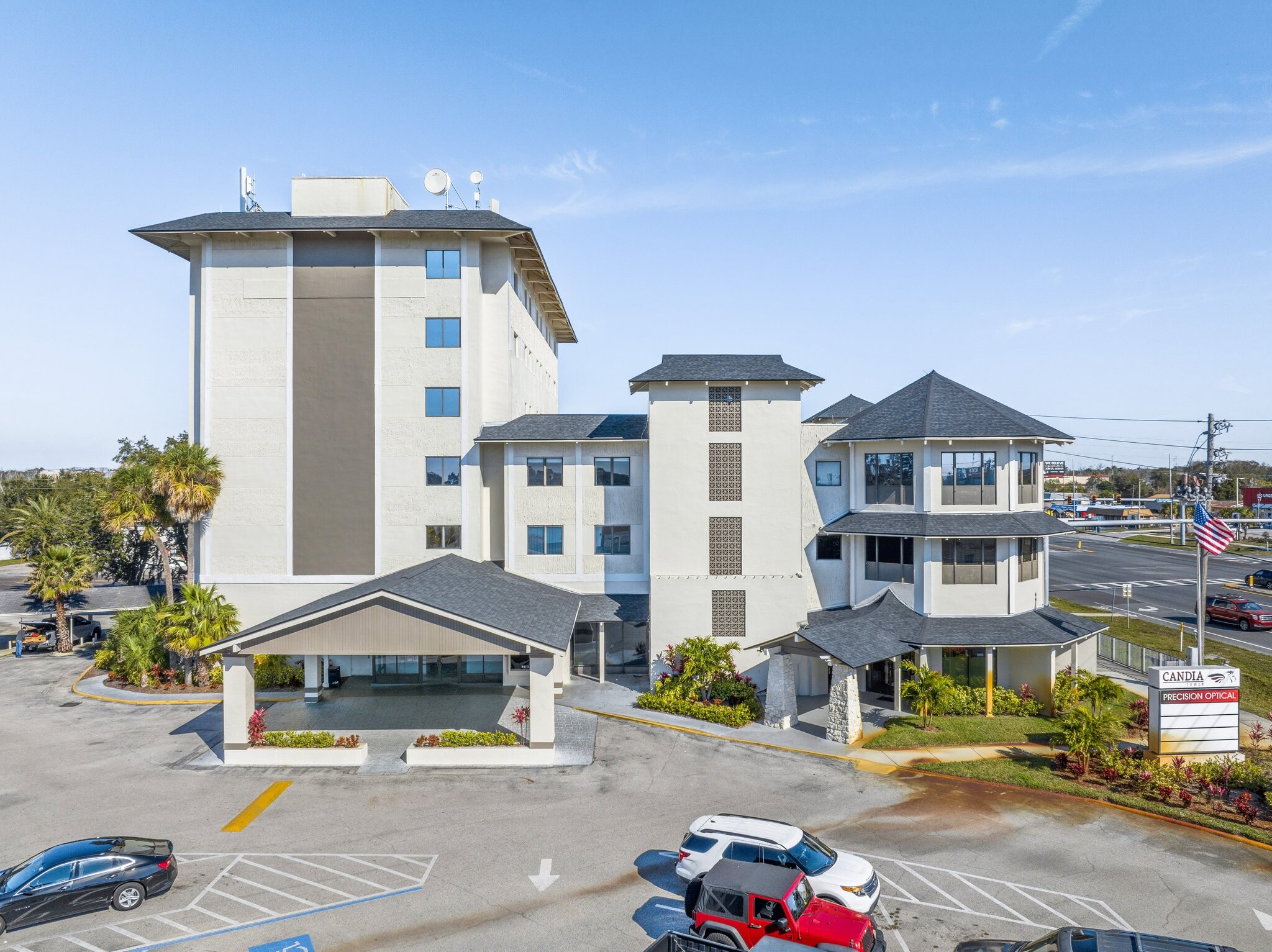 2435-2437 US Highway 19, Holiday, FL for lease Primary Photo- Image 1 of 19