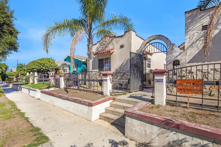 6200 Malabar St, Huntington Park, CA for sale - Building Photo - Image 3 of 9