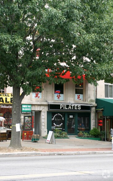 2625 Connecticut Ave NW, Washington, DC à louer - Photo du bâtiment - Image 2 de 16
