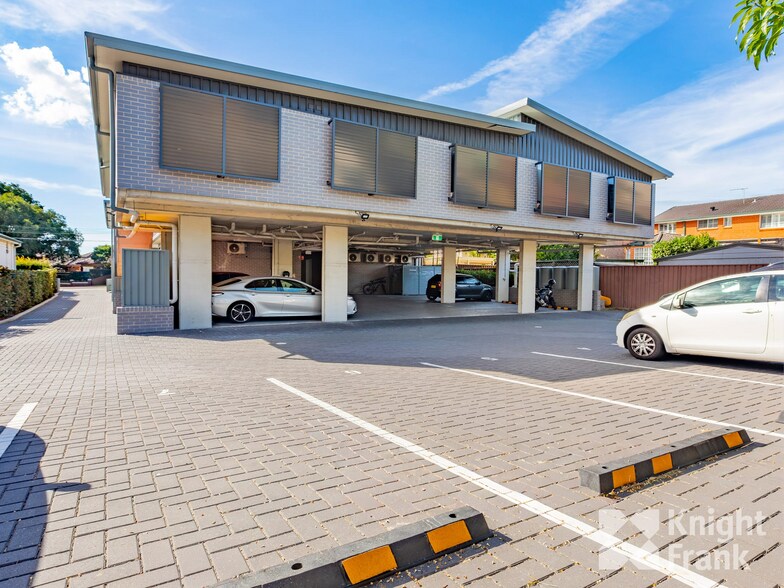 14-16 Ramsgate St, Botany à vendre - Photo du bâtiment - Image 3 de 12