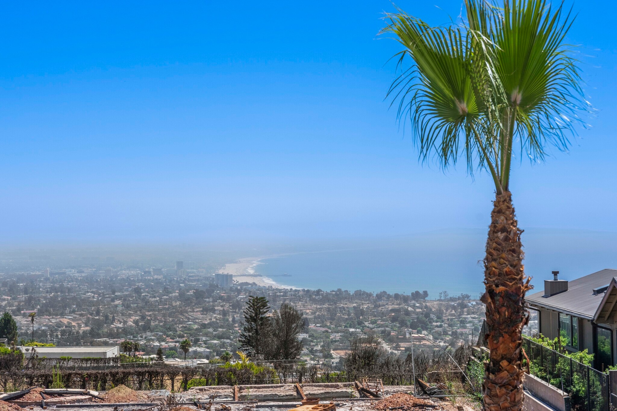16647 Charmel Ln, Pacific Palisades, CA for sale Primary Photo- Image 1 of 14