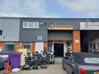 Plus de détails pour 16-26 College St, Kempston - Industriel à vendre