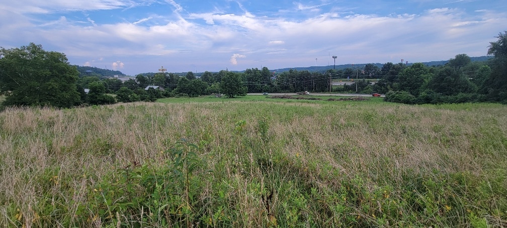 286 Poplar Fork Rd, Hurricane, WV à vendre Photo du bâtiment- Image 1 de 6